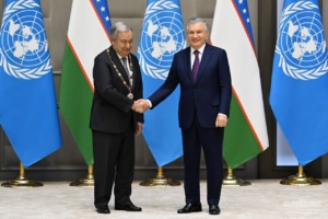 L’ONU e l’Uzbekistan rafforzano la cooperazione con la visita del Segretario Generale Guterres a Tashkent